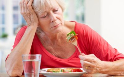 Atentos con la falta de apetito en ancianos